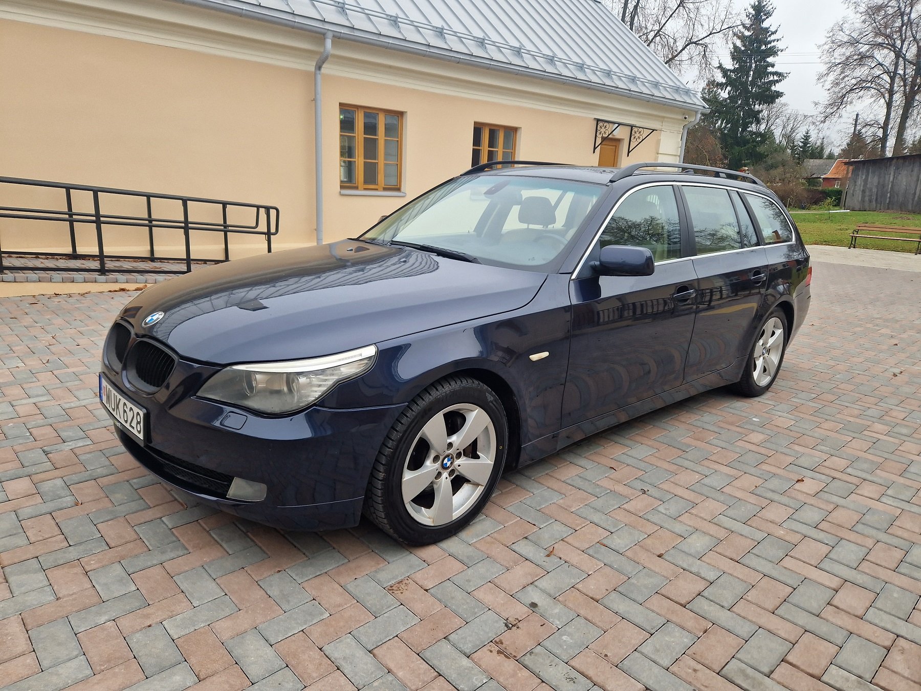 08bmw530xit